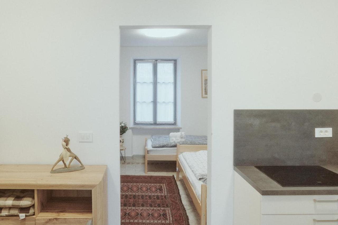 Apartments Pr' Stormanu Kanal Экстерьер фото