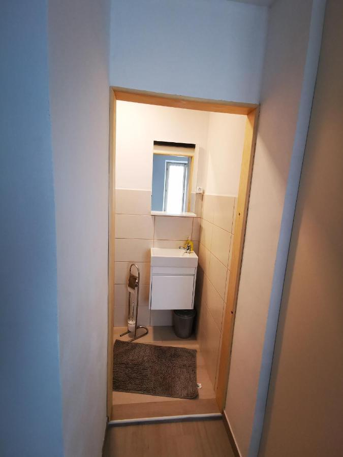 Apartments Pr' Stormanu Kanal Экстерьер фото